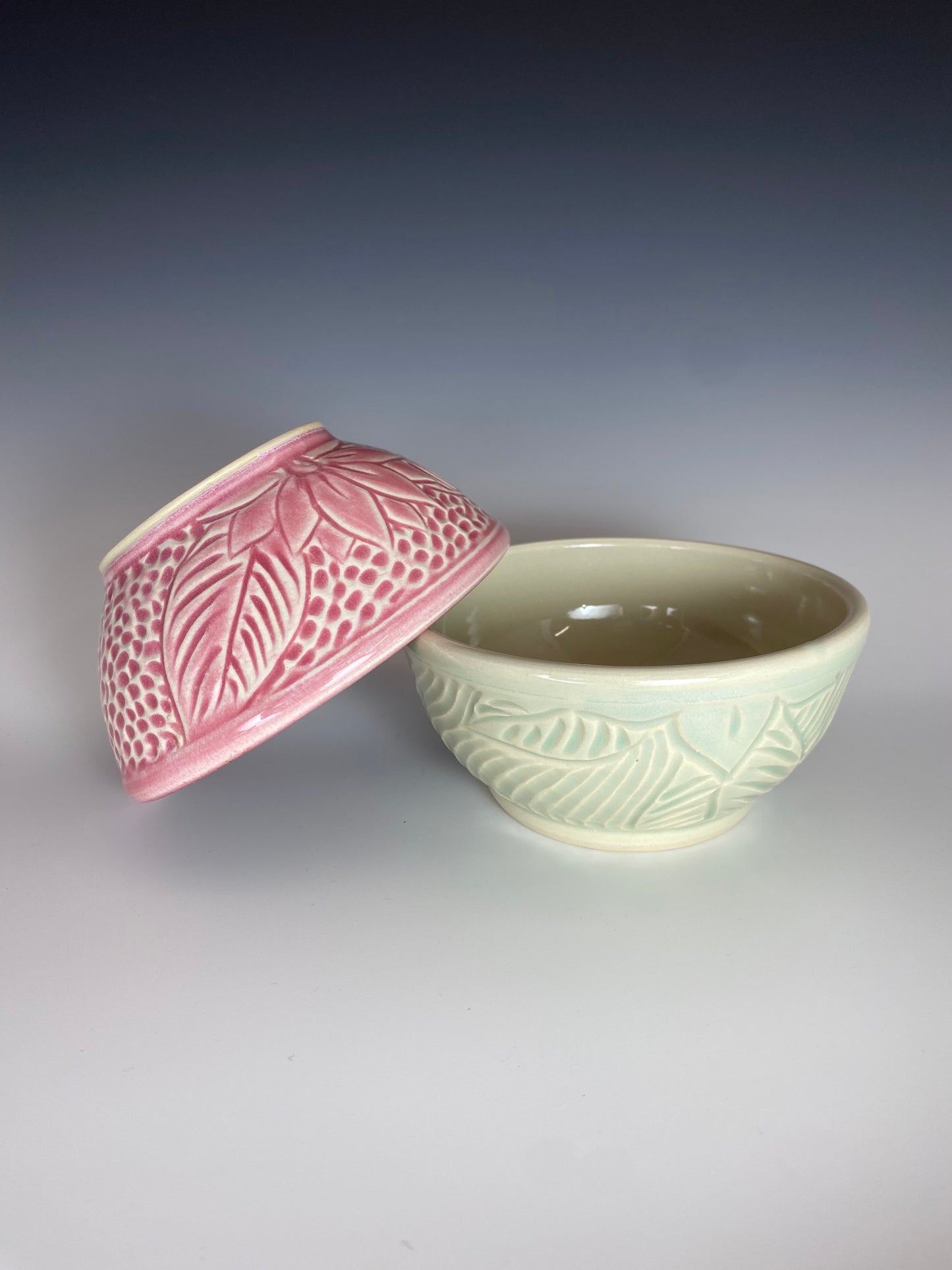 Medium bowl